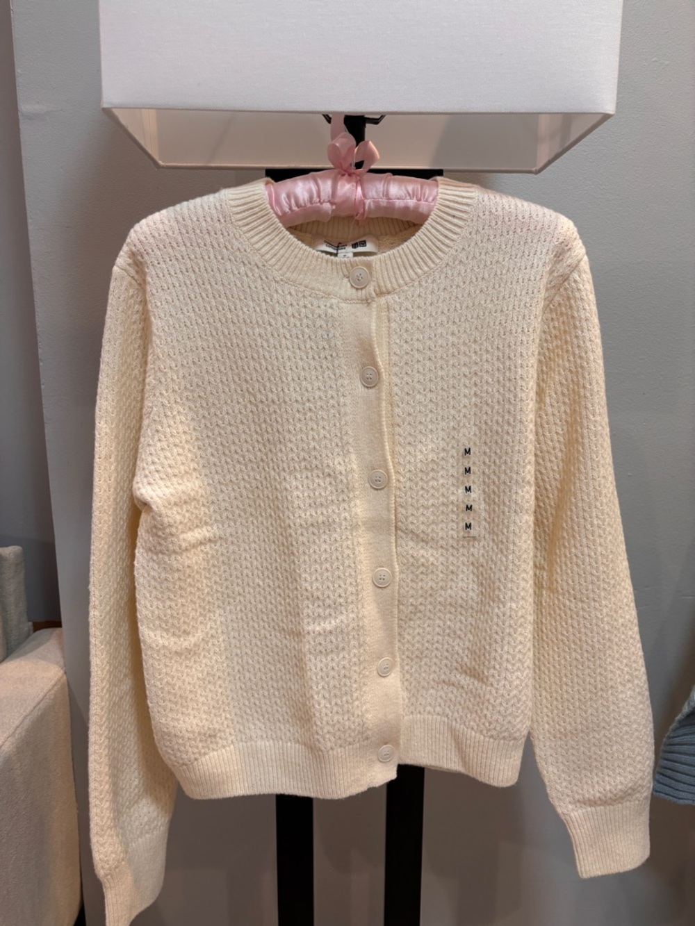 Uniqlo Women 's Medium Cardigan Crew Neck Wool Blend